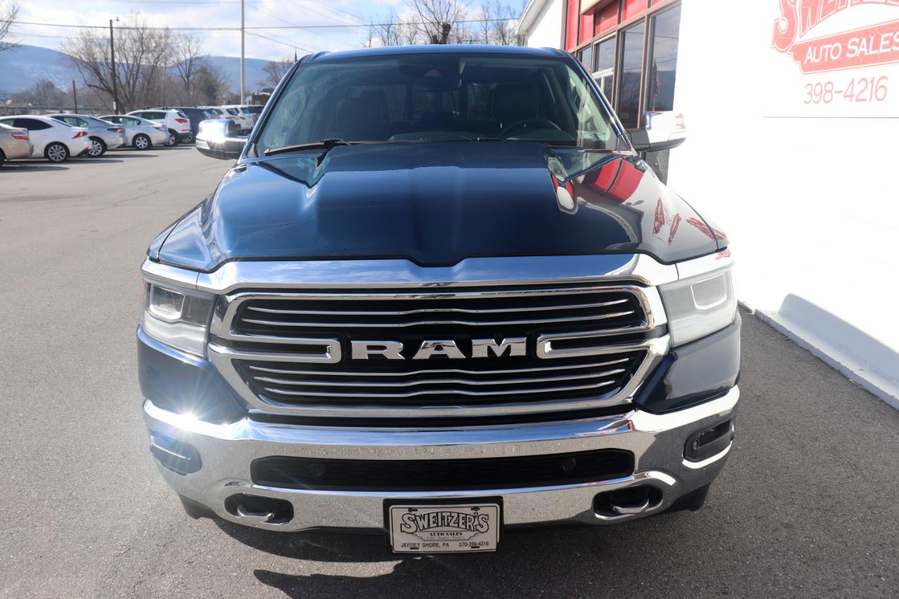 RAM 1500 Laramie 4x4 Crew Cab 5'7" Box 2021