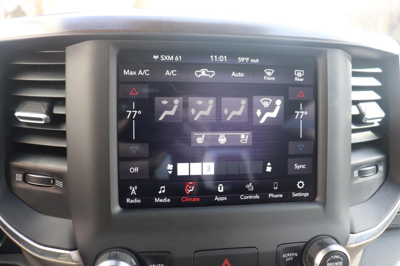 RAM 1500 Laramie 4x4 Crew Cab 5'7" Box 2021