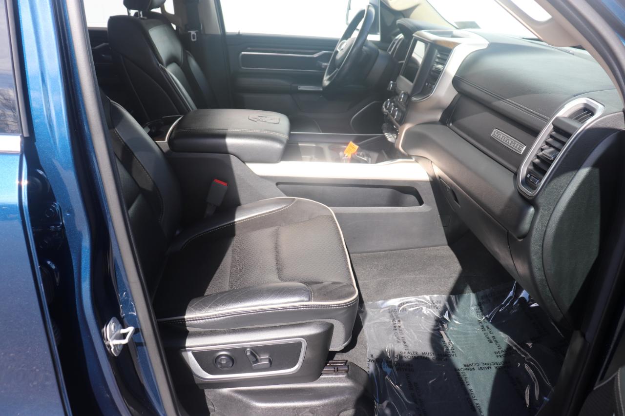 RAM 1500 Laramie 4x4 Crew Cab 5'7" Box 2021