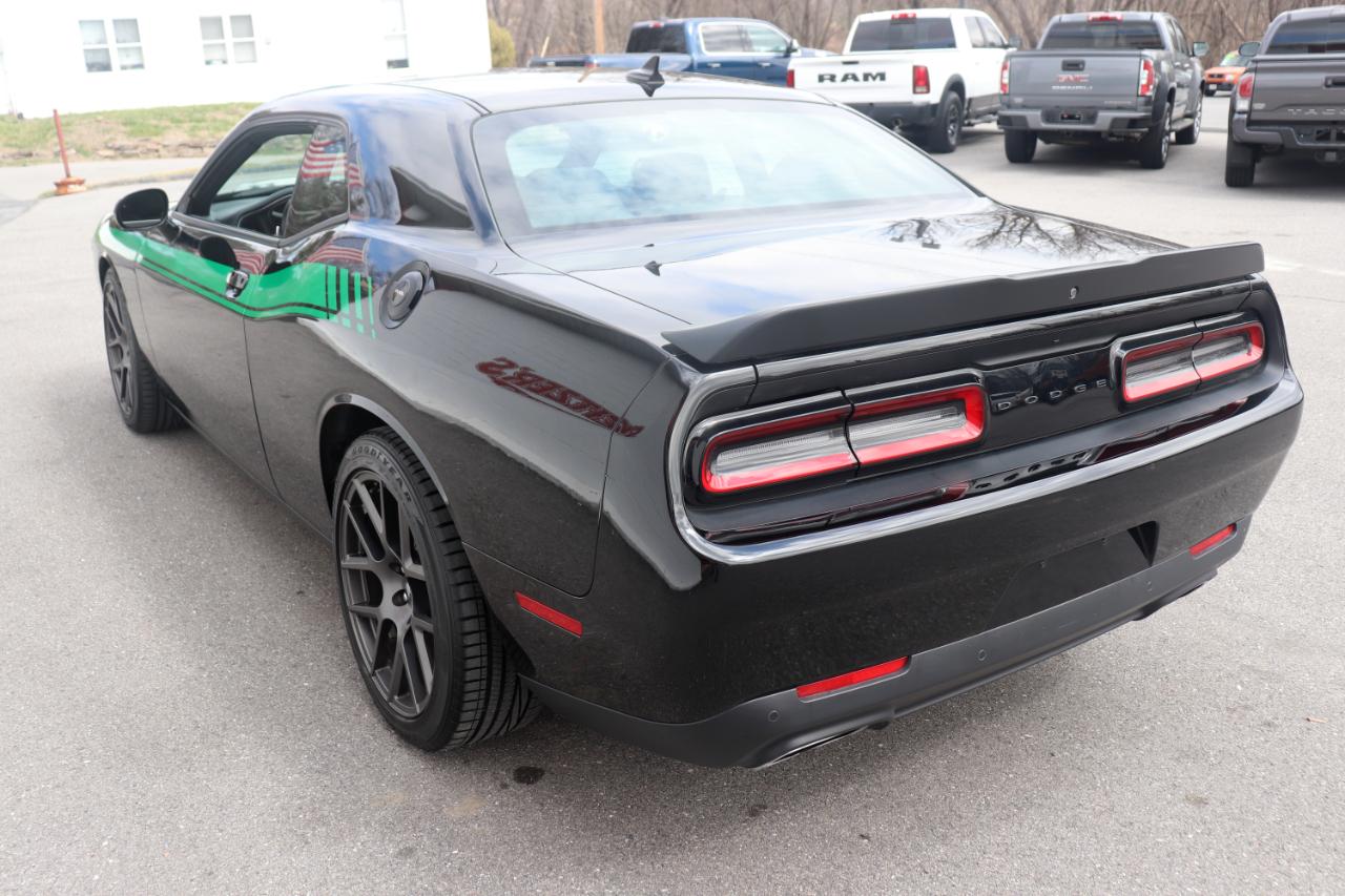 Dodge Challenger R/T RWD 2019