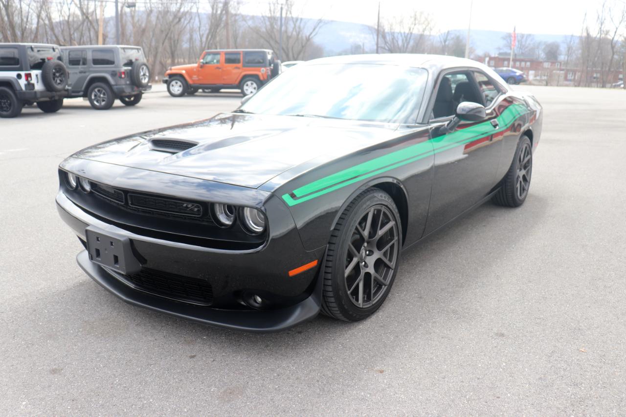 Dodge Challenger R/T RWD 2019