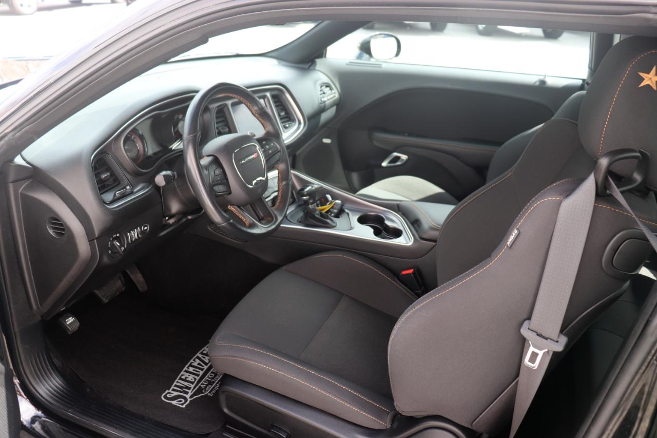 Dodge Challenger R/T RWD 2019