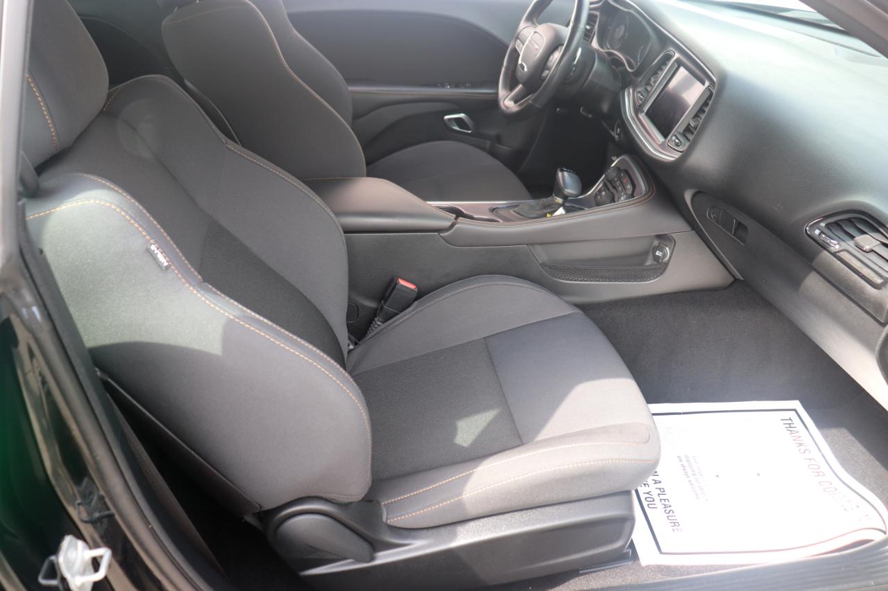 Dodge Challenger R/T RWD 2019