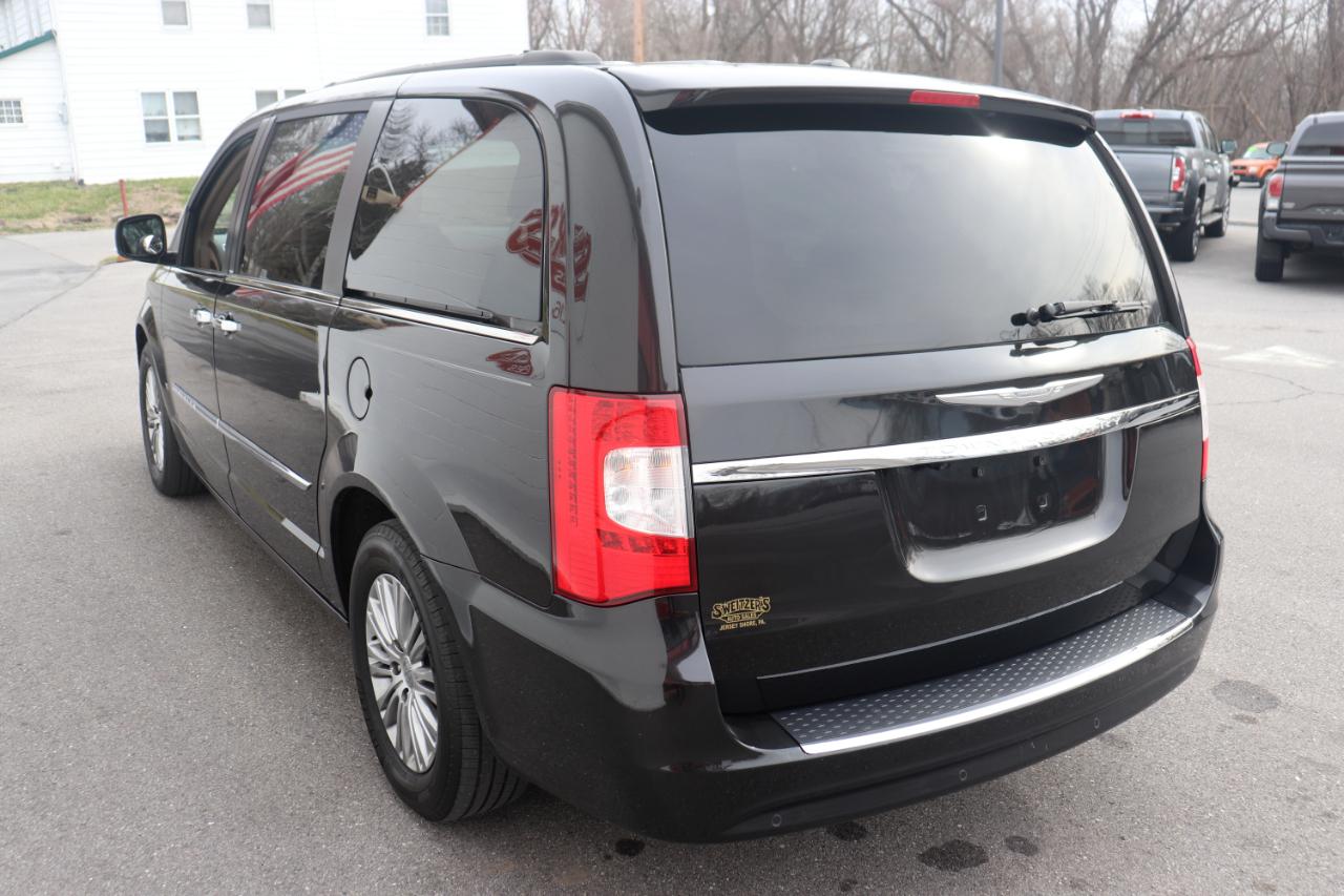 Chrysler Town & Country 4dr Wgn Touring-L 2014