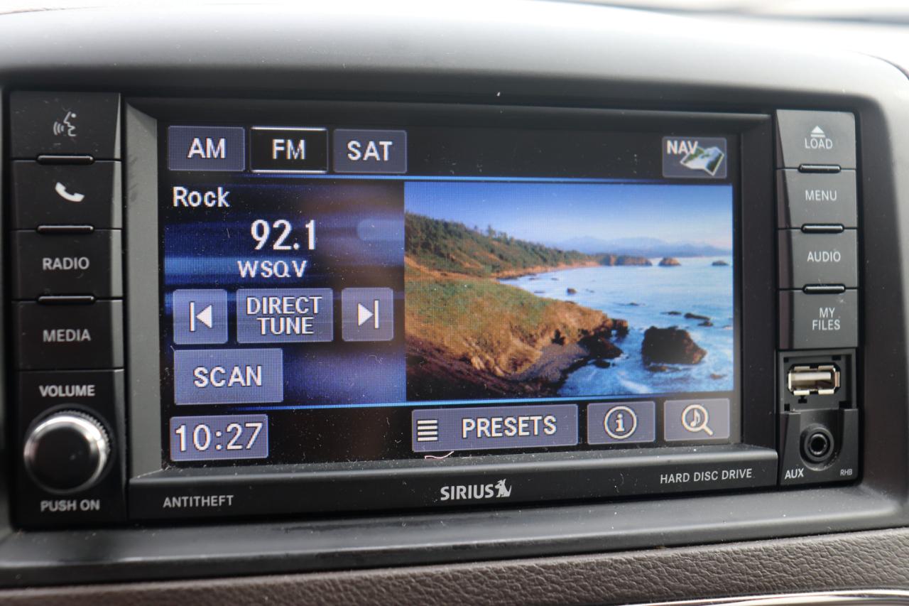 Chrysler Town & Country 4dr Wgn Touring-L 2014