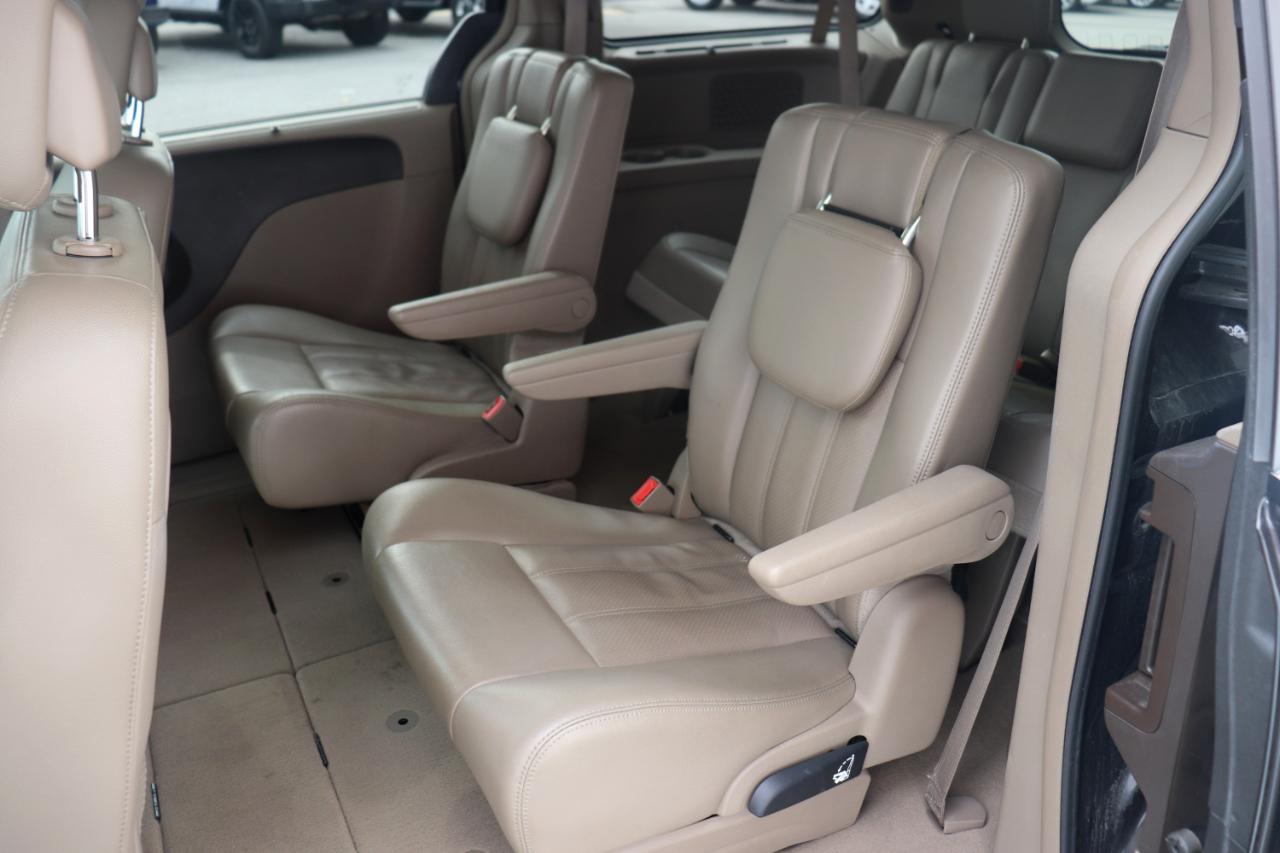 Chrysler Town & Country 4dr Wgn Touring-L 2014