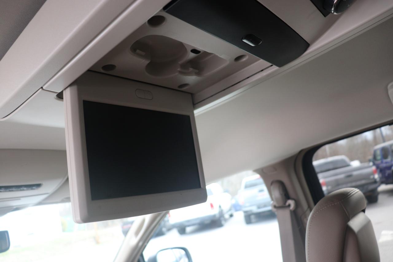 Chrysler Town & Country 4dr Wgn Touring-L 2014