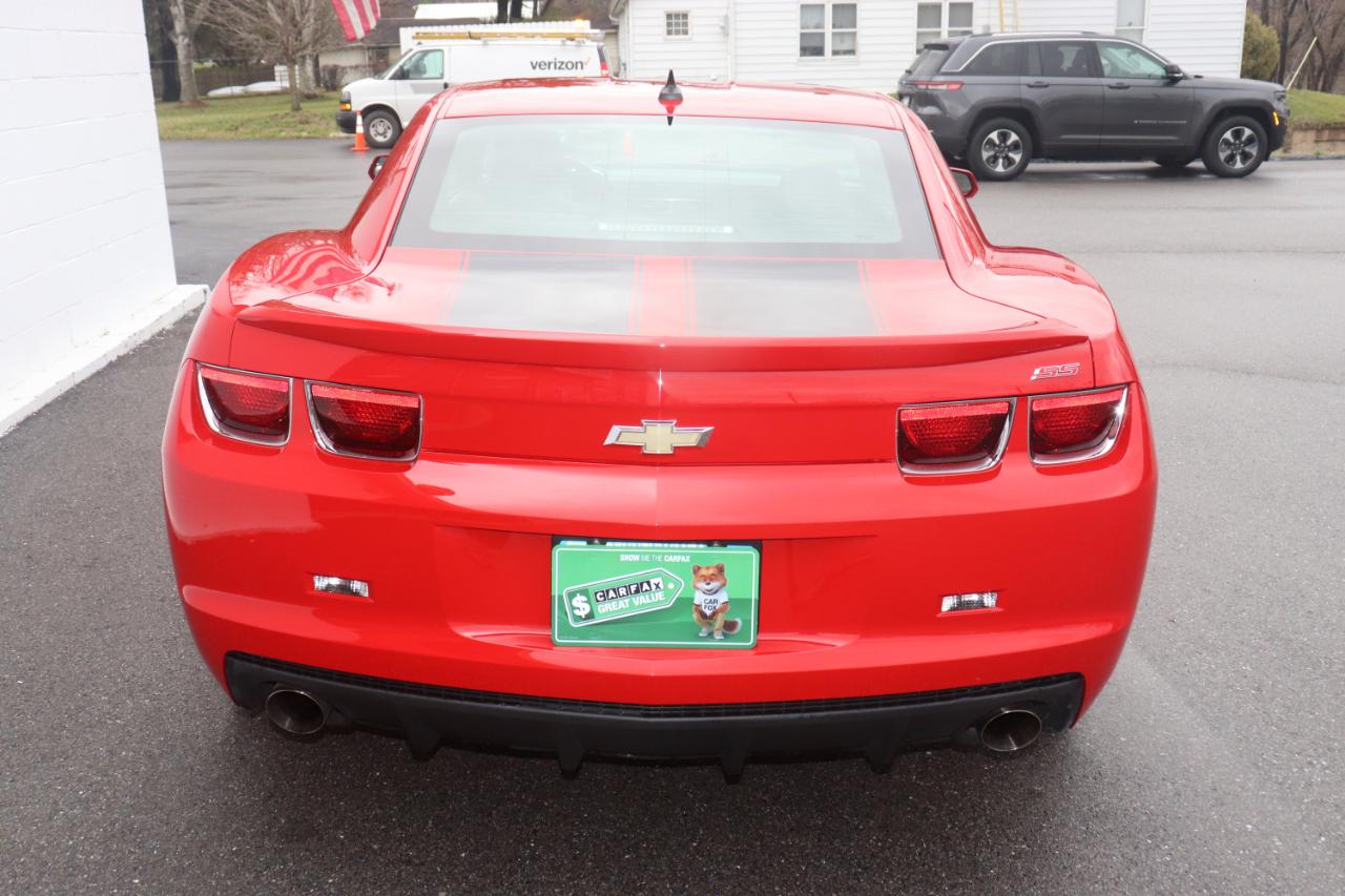 Chevrolet Camaro 2dr Cpe 2SS 2010