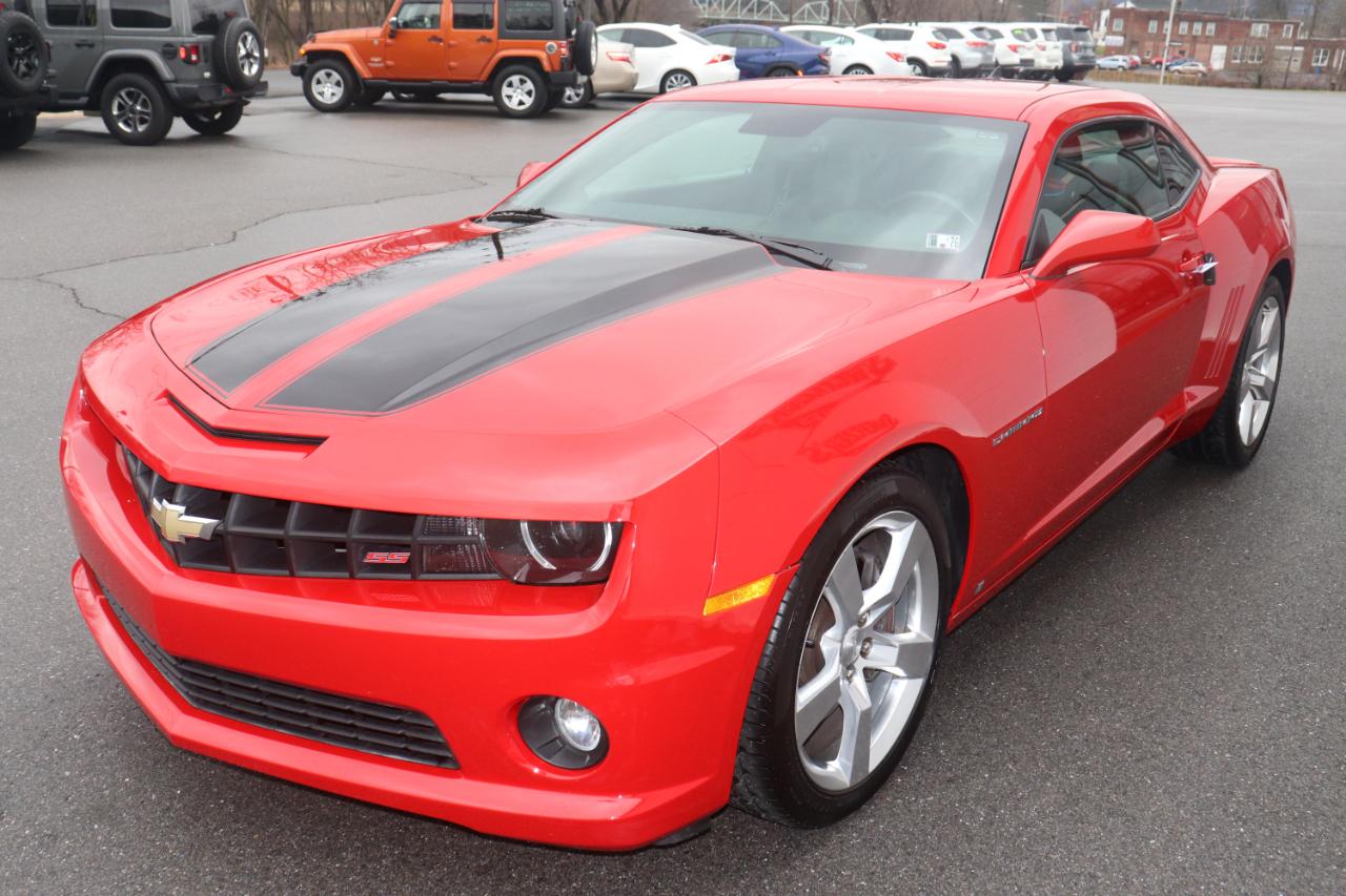 Chevrolet Camaro 2dr Cpe 2SS 2010