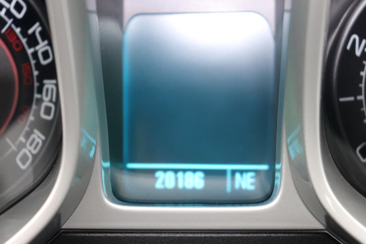 Chevrolet Camaro 2dr Cpe 2SS 2010