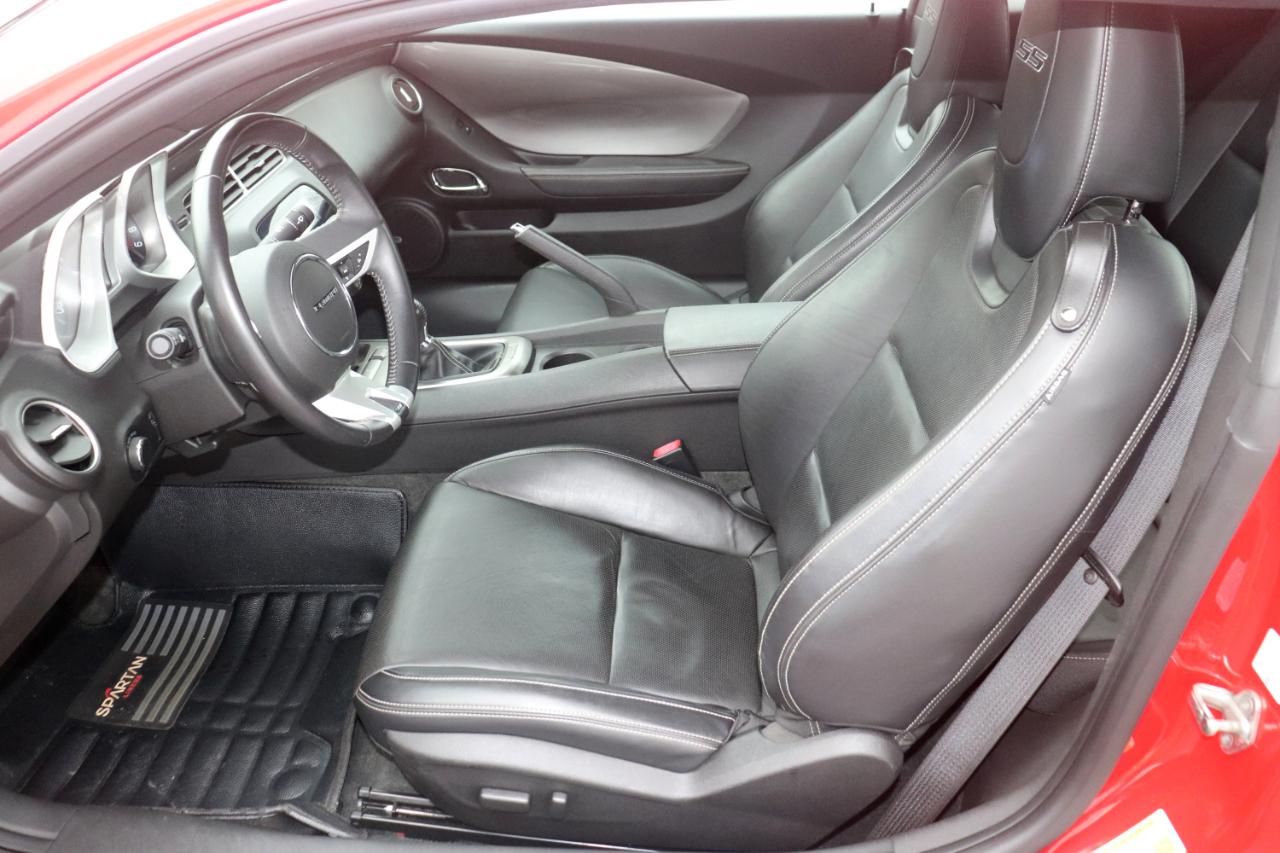 Chevrolet Camaro 2dr Cpe 2SS 2010