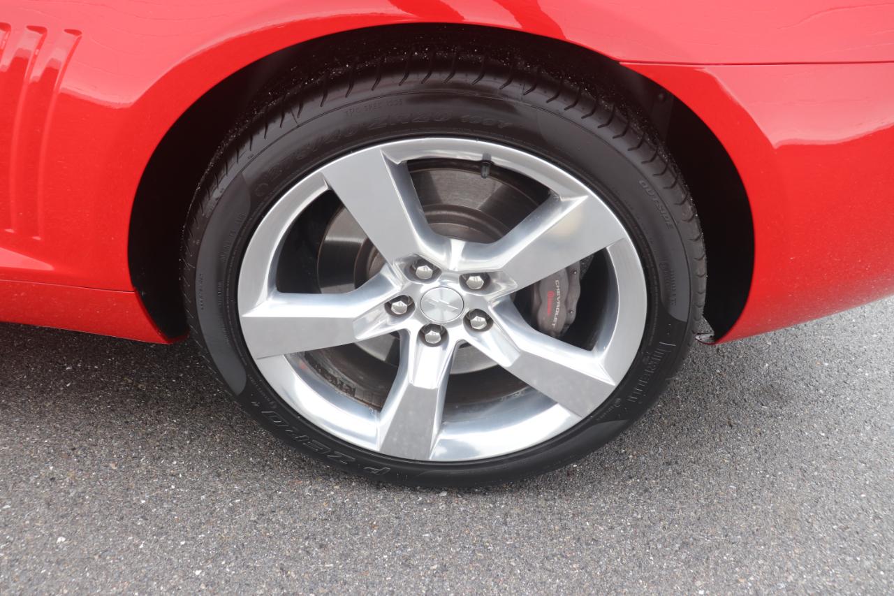 Chevrolet Camaro 2dr Cpe 2SS 2010