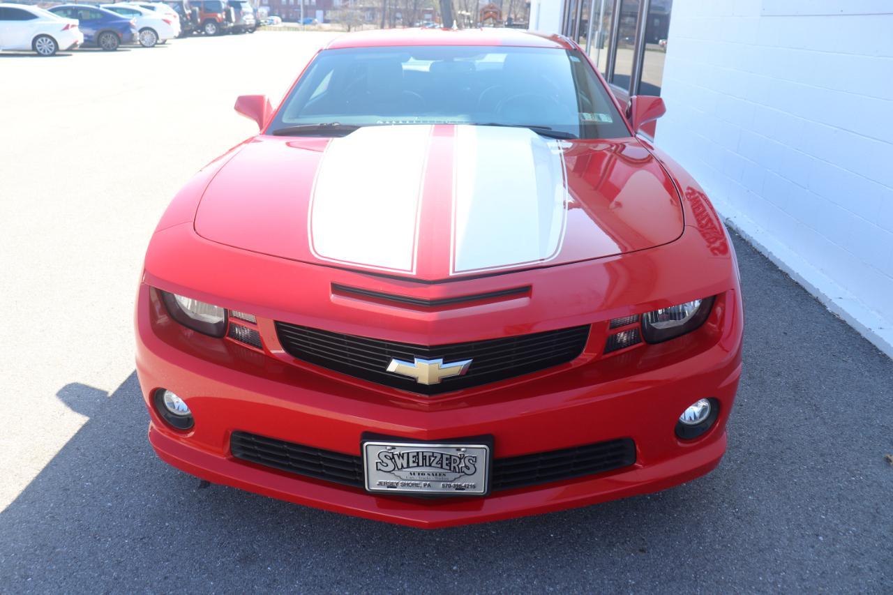 Chevrolet Camaro 2dr Cpe SS w/2SS 2013