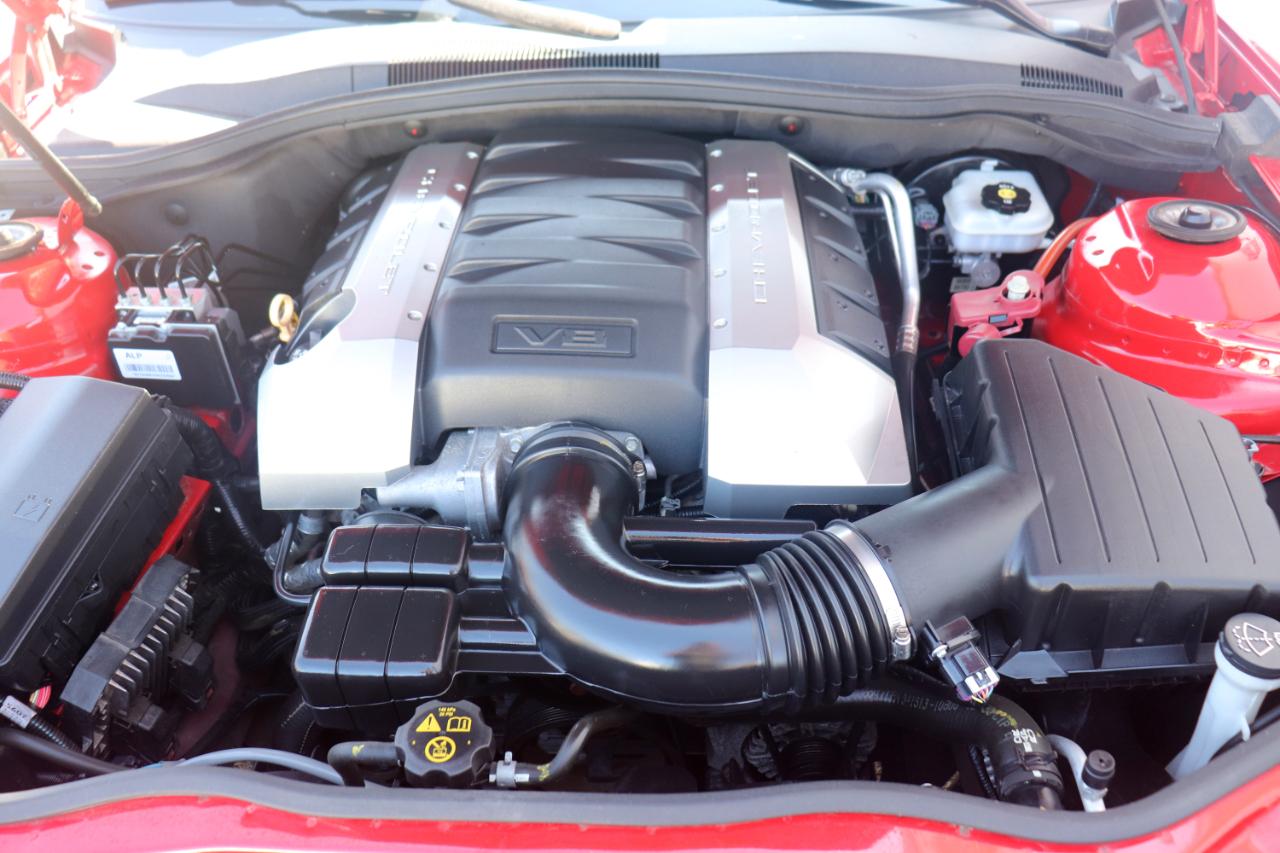 Chevrolet Camaro 2dr Cpe SS w/2SS 2013