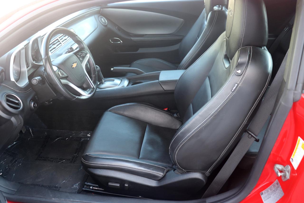 Chevrolet Camaro 2dr Cpe SS w/2SS 2013