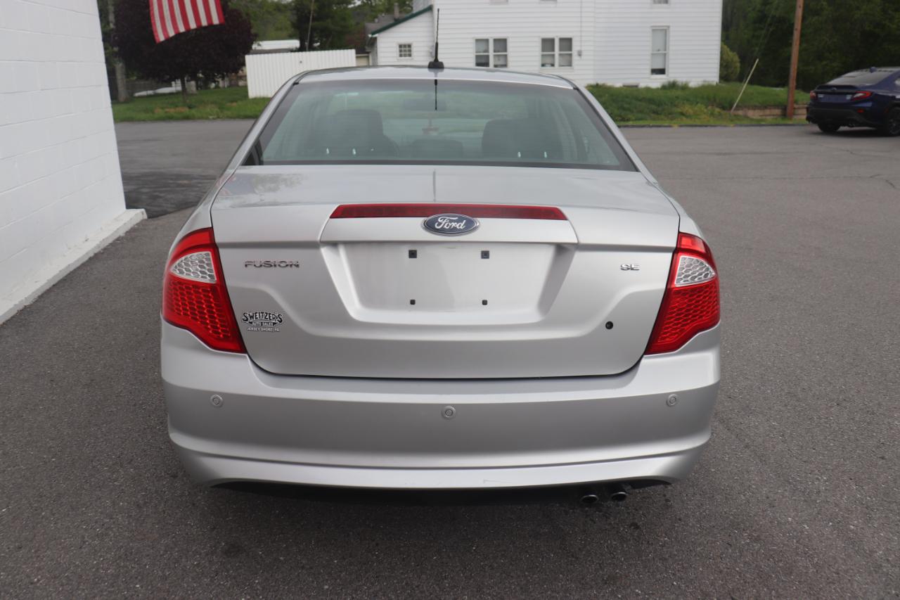 Ford Fusion 4dr Sdn SE FWD 2012