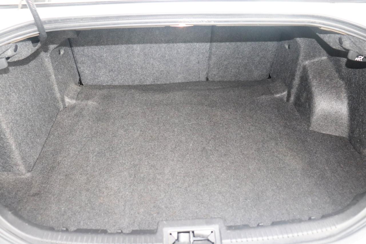 Ford Fusion 4dr Sdn SE FWD 2012