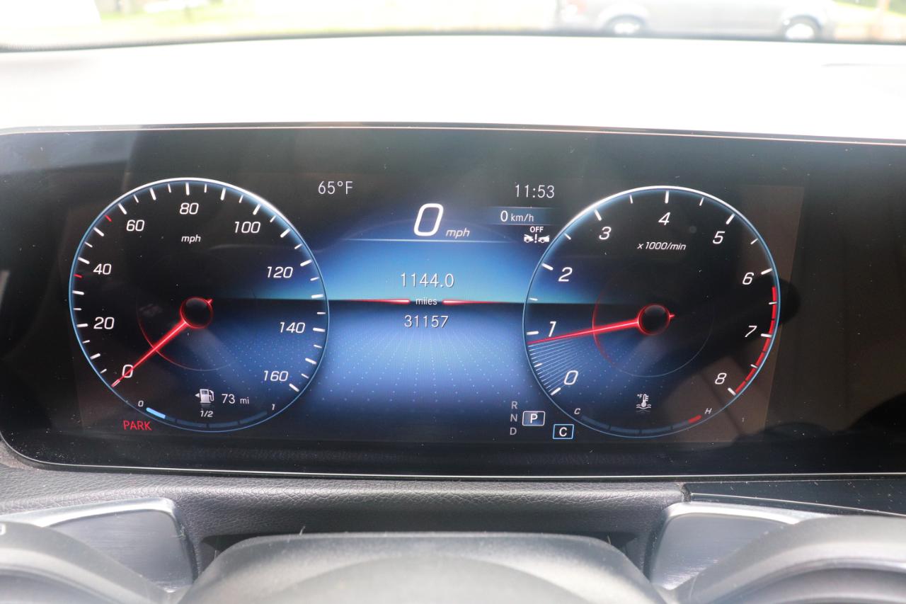 Mercedes-Benz GLB GLB 250 4MATIC SUV 2023