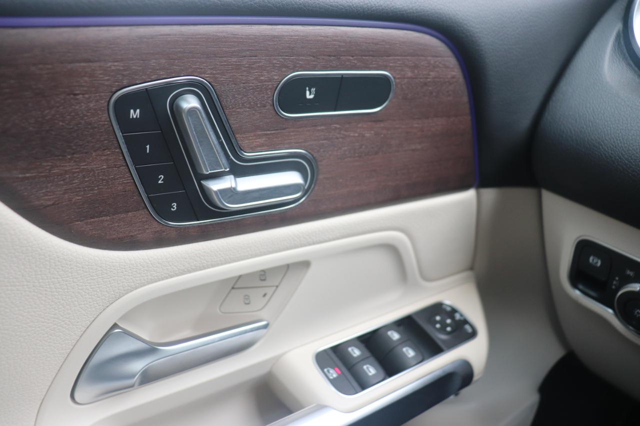 Mercedes-Benz GLB GLB 250 4MATIC SUV 2023