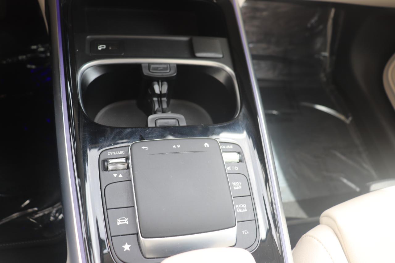 Mercedes-Benz GLB GLB 250 4MATIC SUV 2023