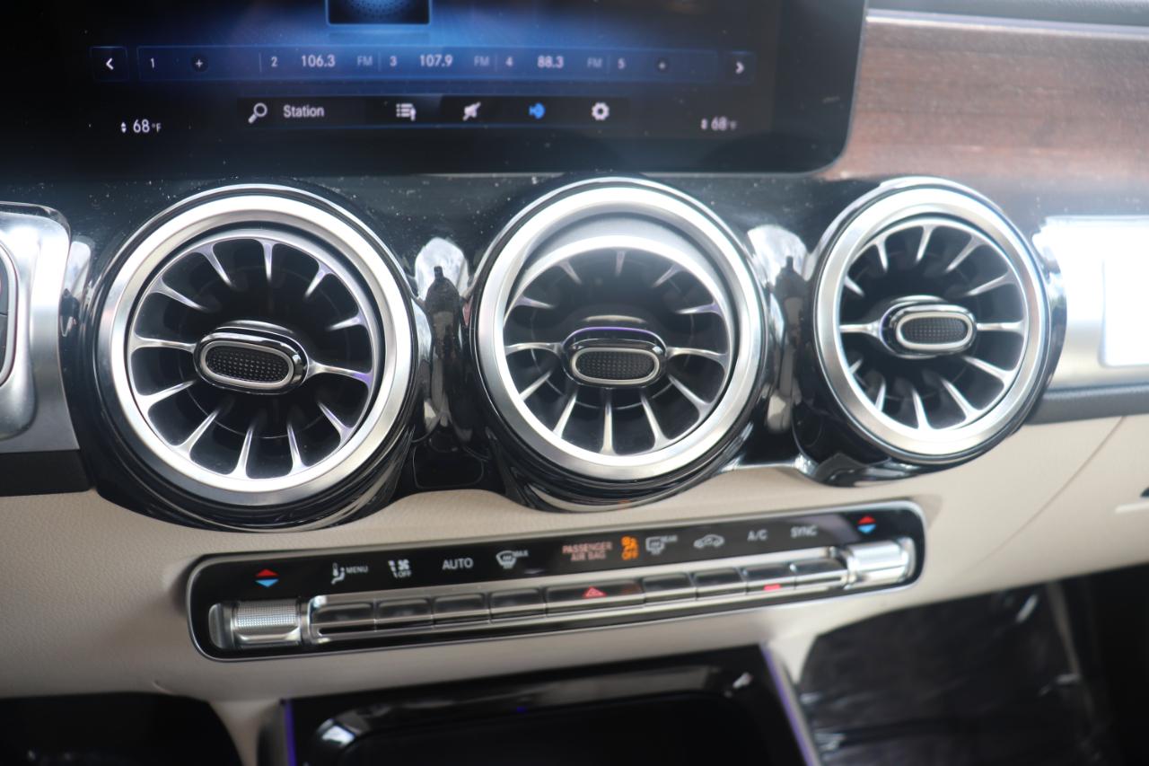 Mercedes-Benz GLB GLB 250 4MATIC SUV 2023