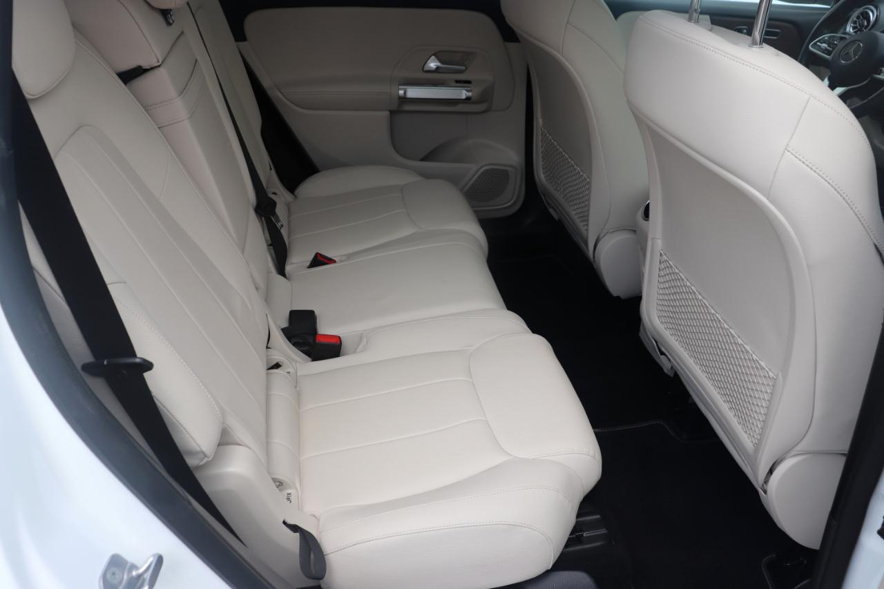 Mercedes-Benz GLB GLB 250 4MATIC SUV 2023