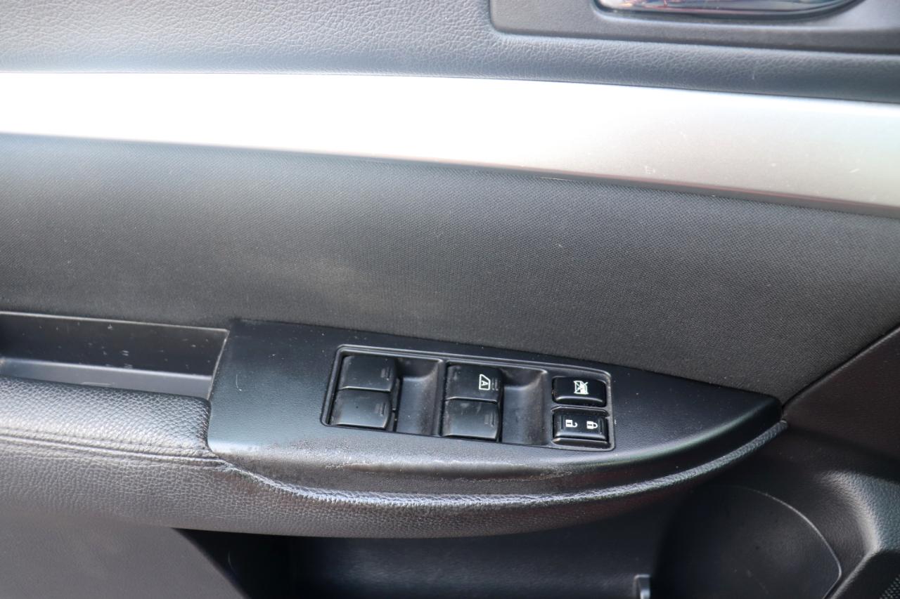 Subaru Legacy 4dr Sdn H4 Auto 2.5i Prem 2010