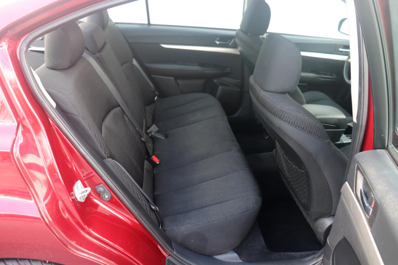 Subaru Legacy 4dr Sdn H4 Auto 2.5i Prem 2010