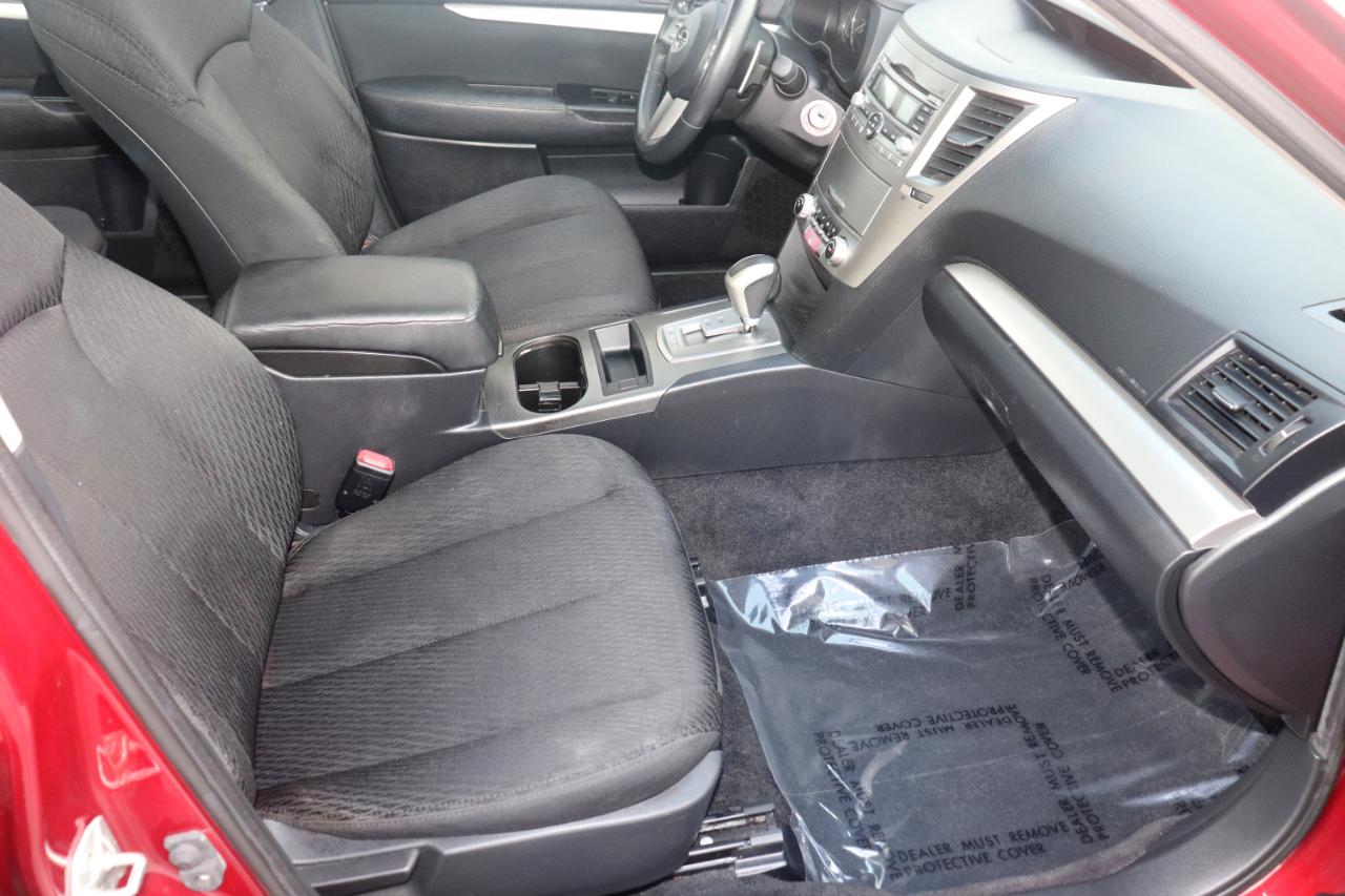 Subaru Legacy 4dr Sdn H4 Auto 2.5i Prem 2010