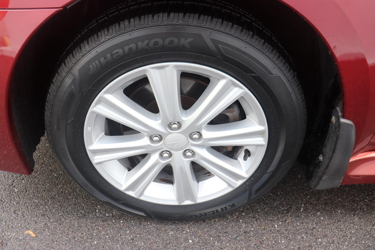 Subaru Legacy 4dr Sdn H4 Auto 2.5i Prem 2010