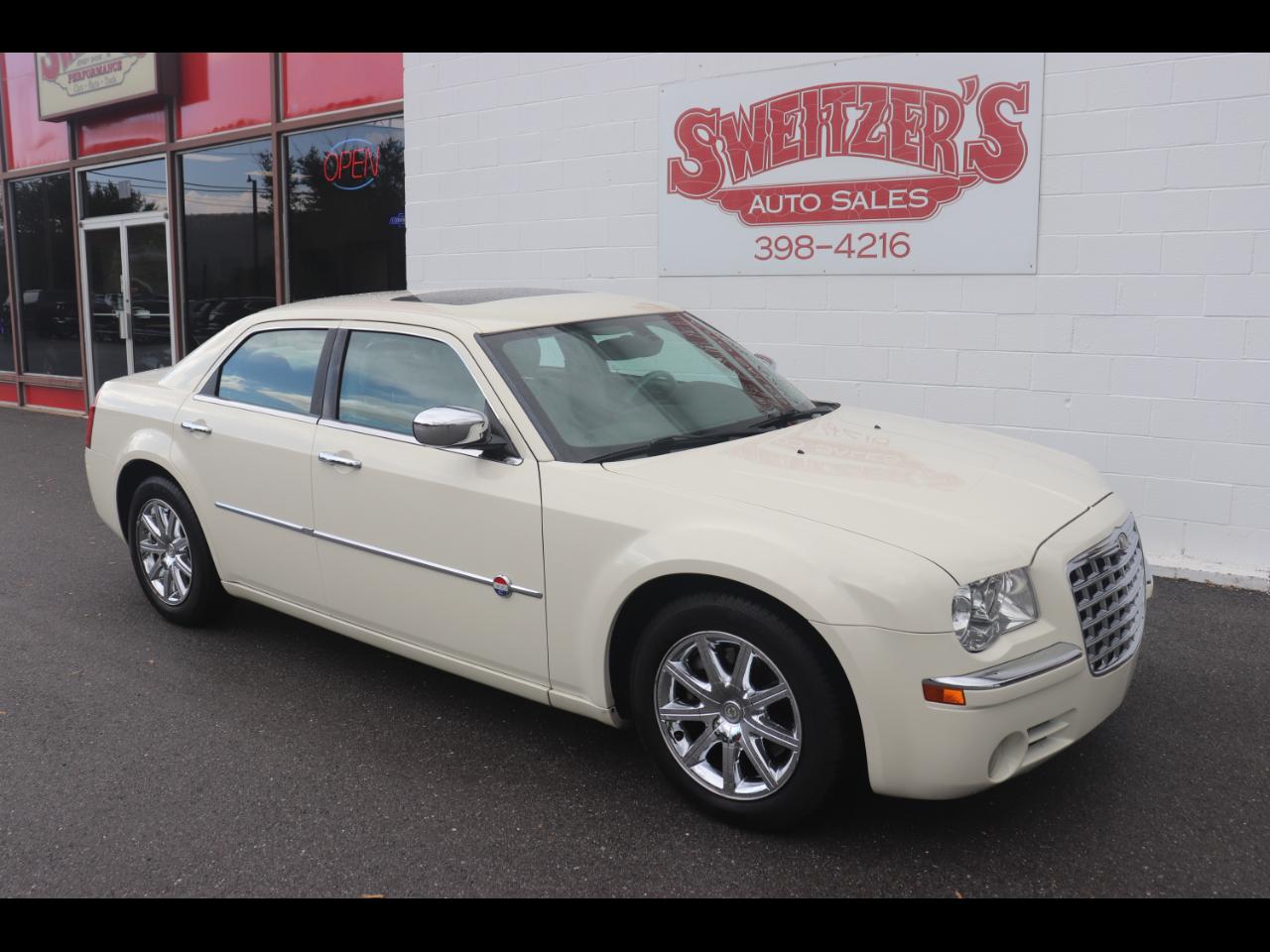Chrysler 300 4dr Sdn 300C RWD 2007