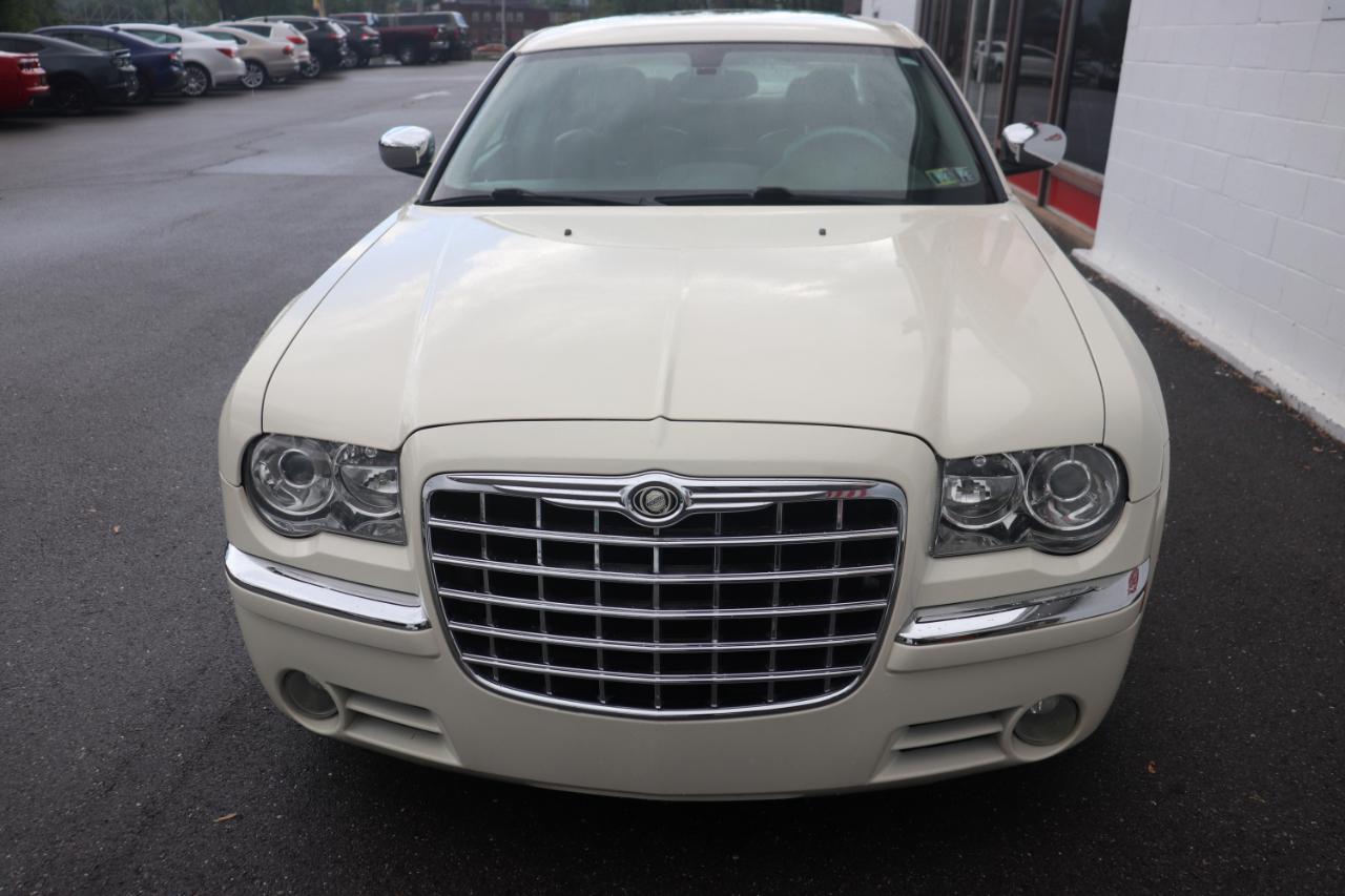 Chrysler 300 4dr Sdn 300C RWD 2007