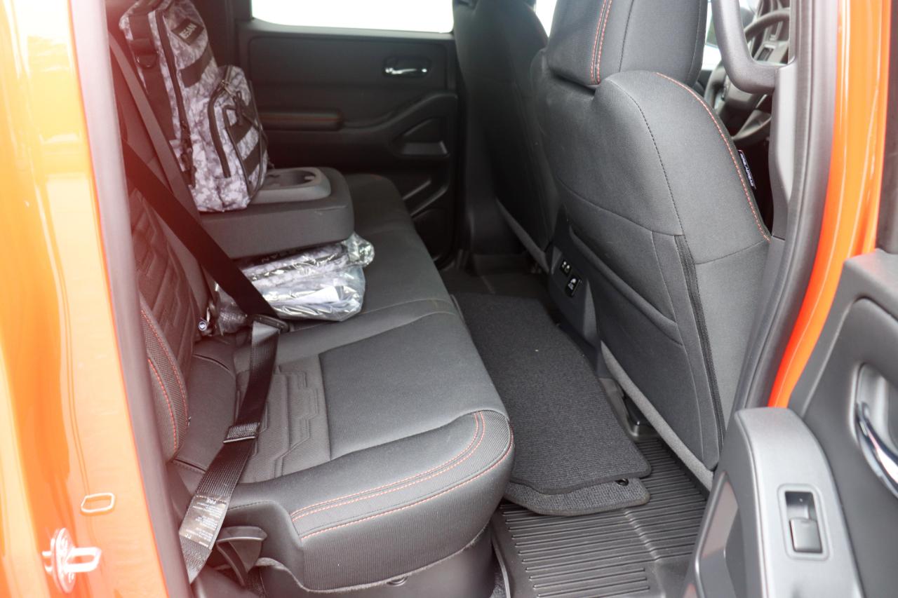Nissan Frontier Crew Cab 4x4 PRO-4X 2025