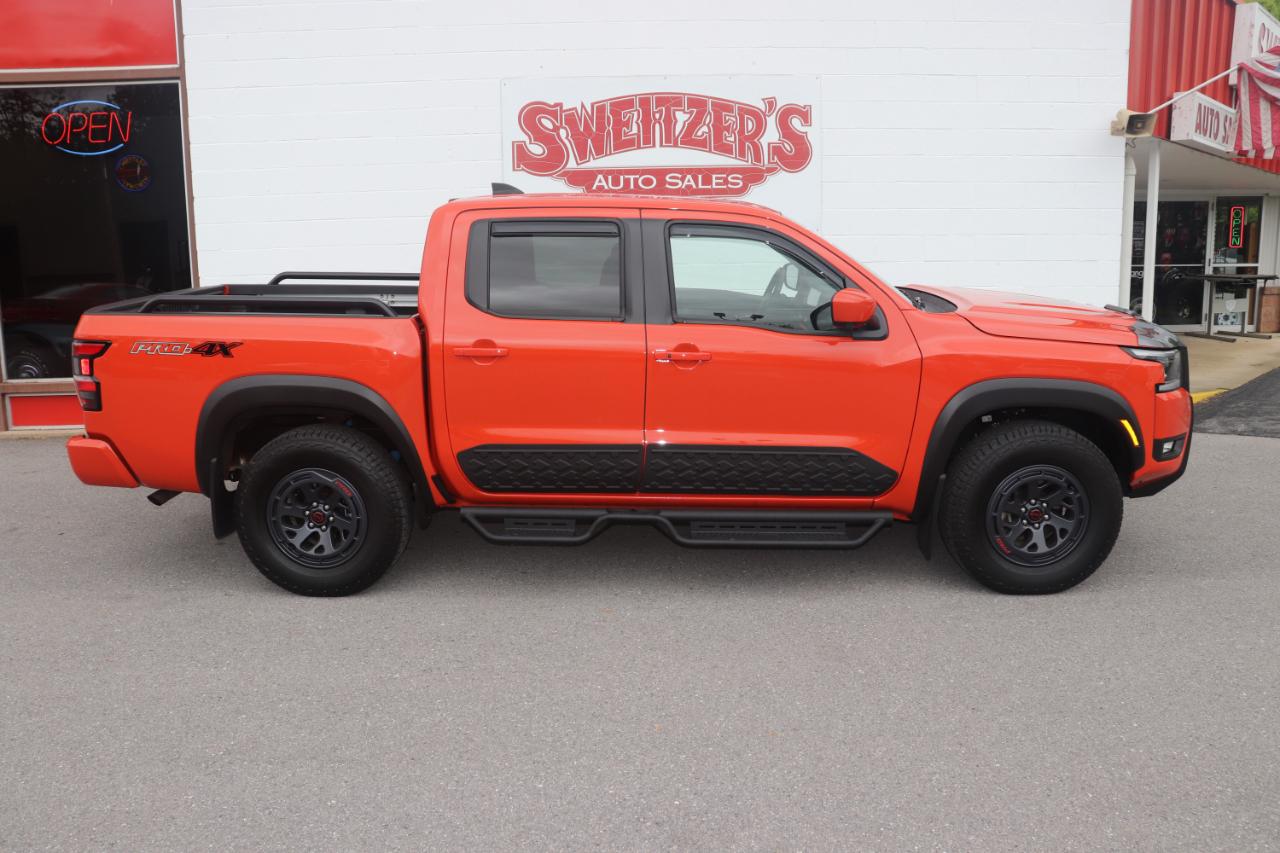 Nissan Frontier Crew Cab 4x4 PRO-4X 2025