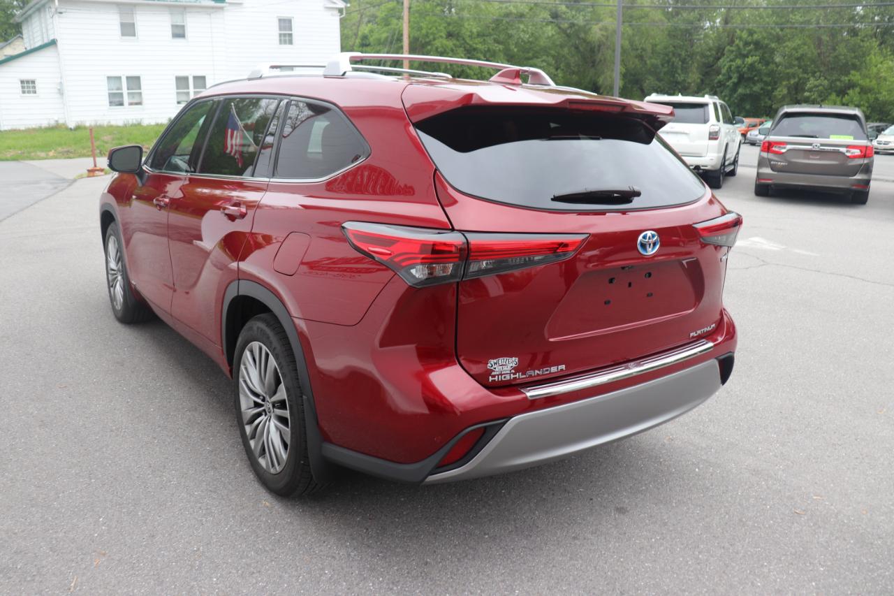 Toyota Highlander Hybrid Platinum AWD (Natl) 2022