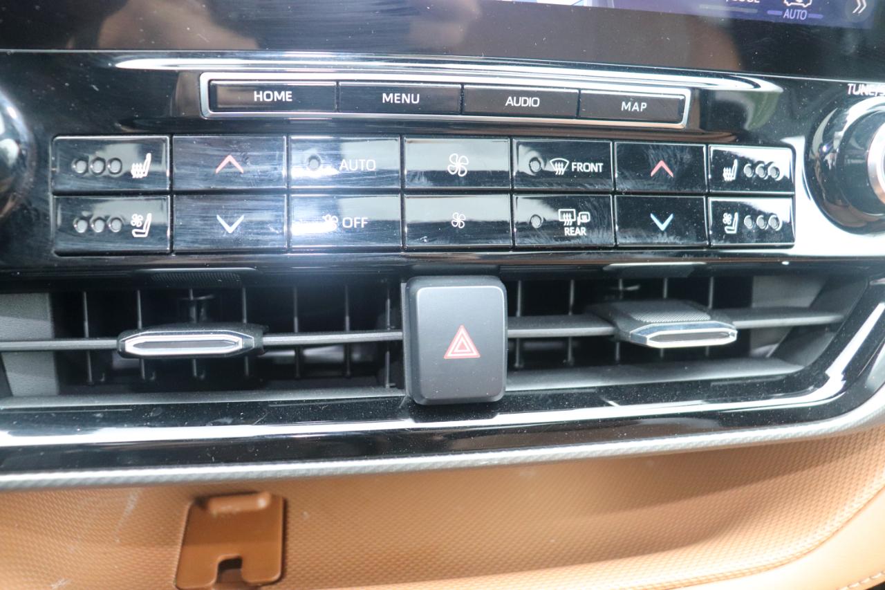 Toyota Highlander Hybrid Platinum AWD (Natl) 2022