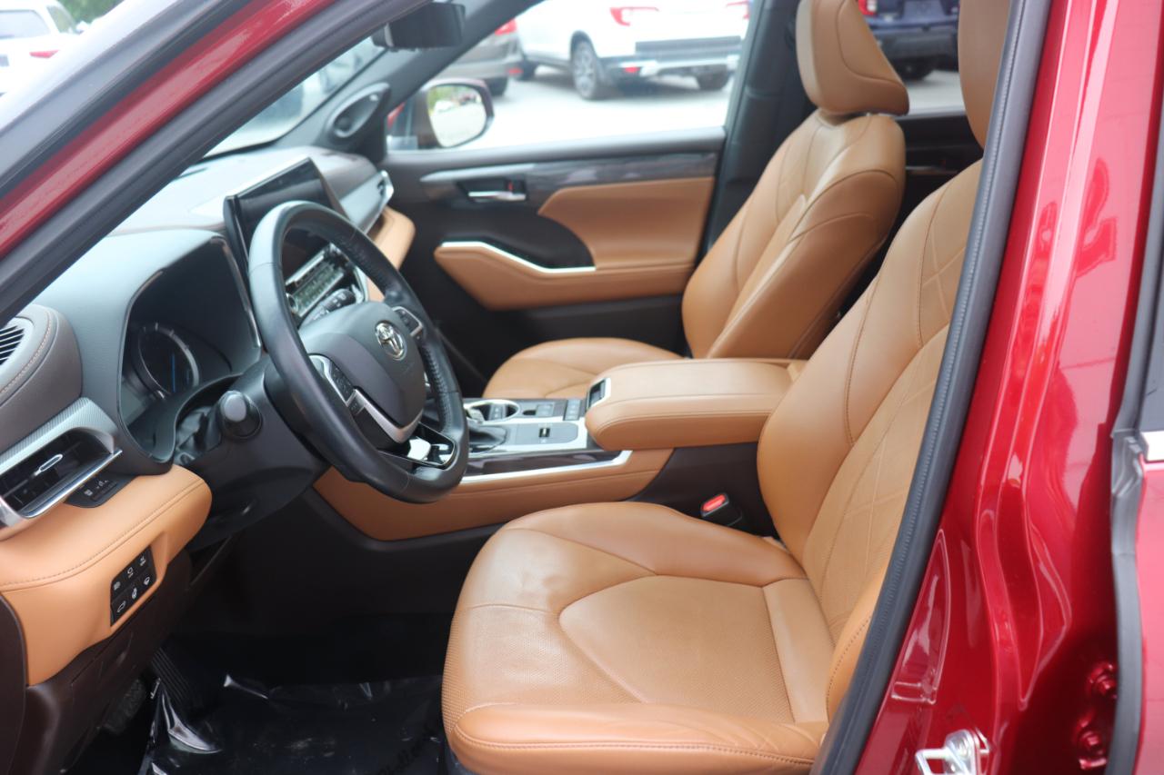 Toyota Highlander Hybrid Platinum AWD (Natl) 2022