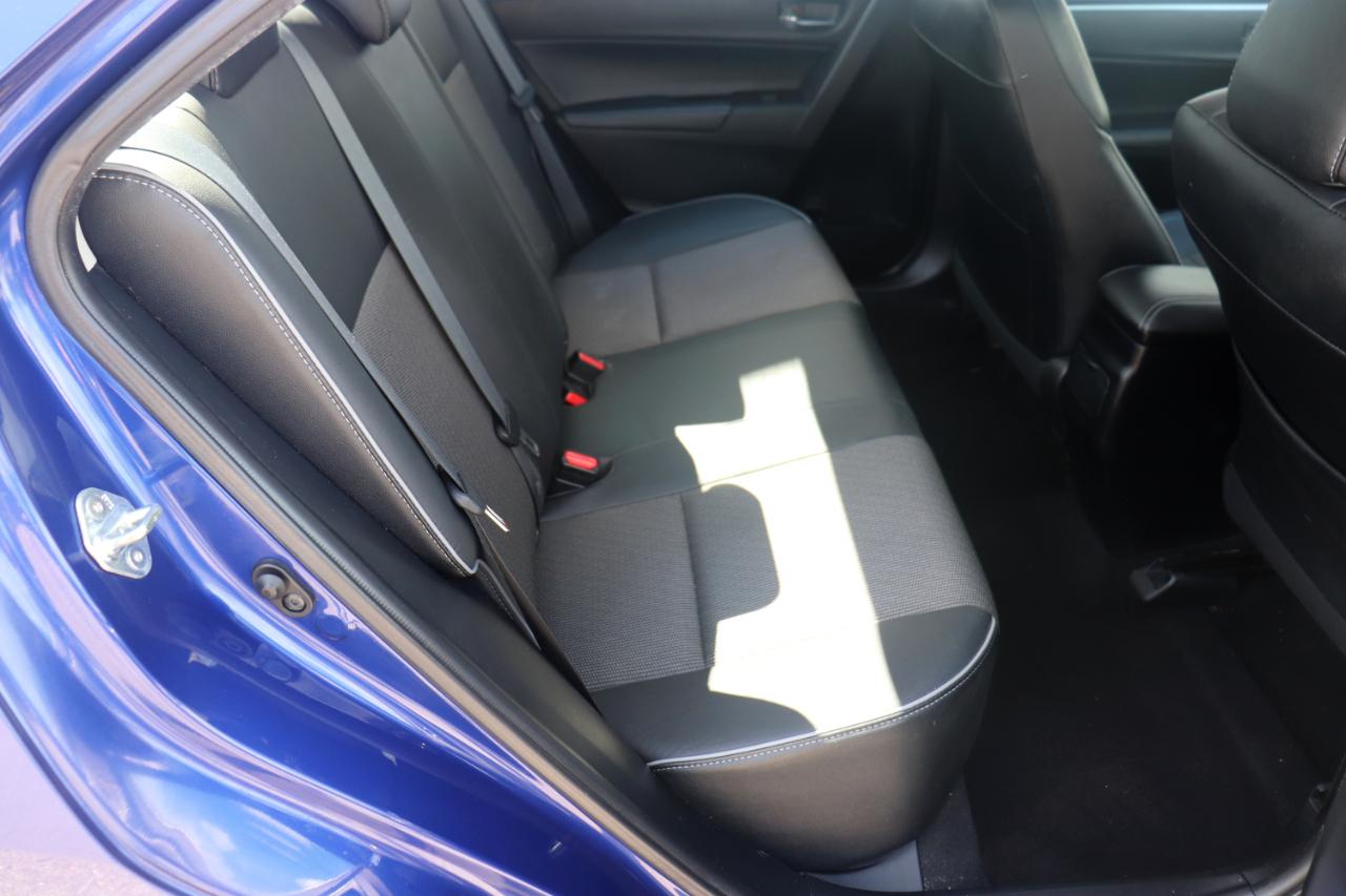 Toyota Corolla 4dr Sdn CVT LE Premium (Natl) 2014