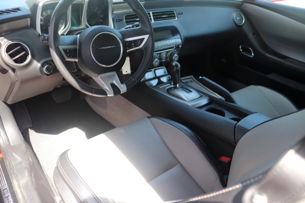 Chevrolet Camaro 2dr Cpe 2LT 2010