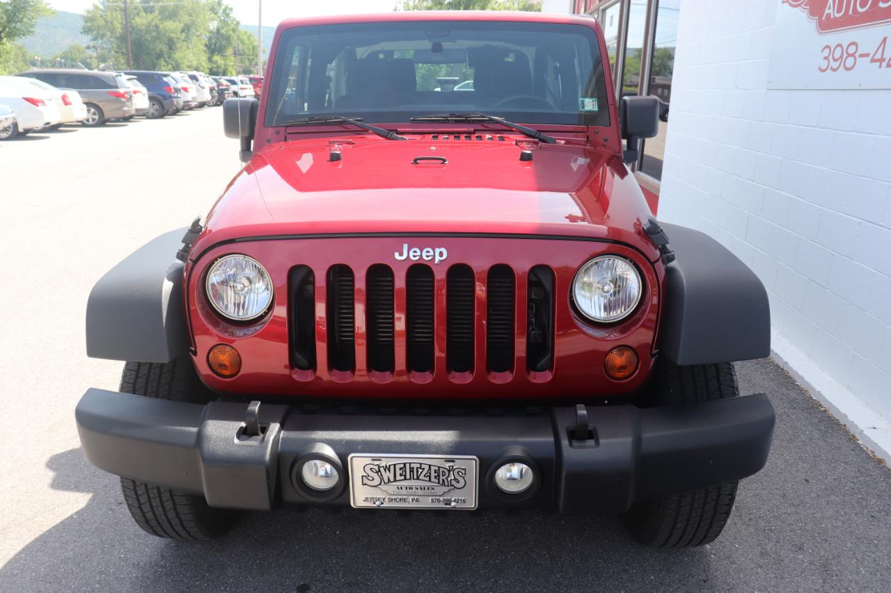 Jeep Wrangler 4WD 2dr Sport 2012