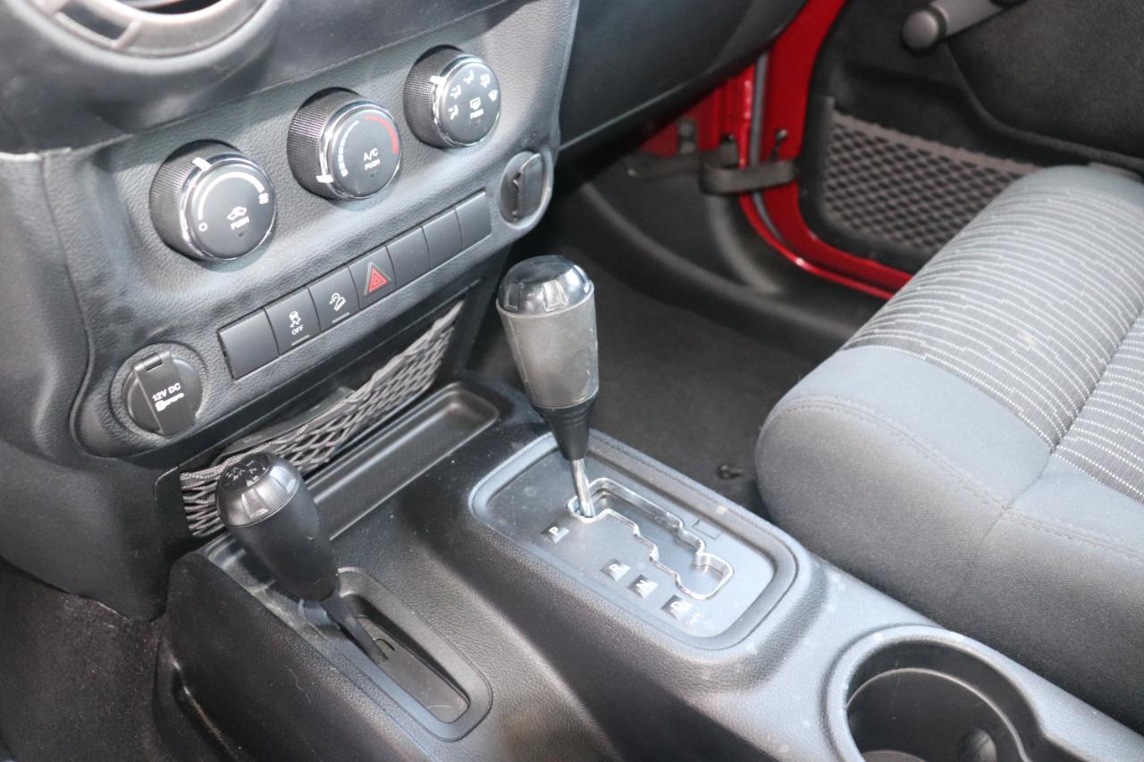Jeep Wrangler 4WD 2dr Sport 2012