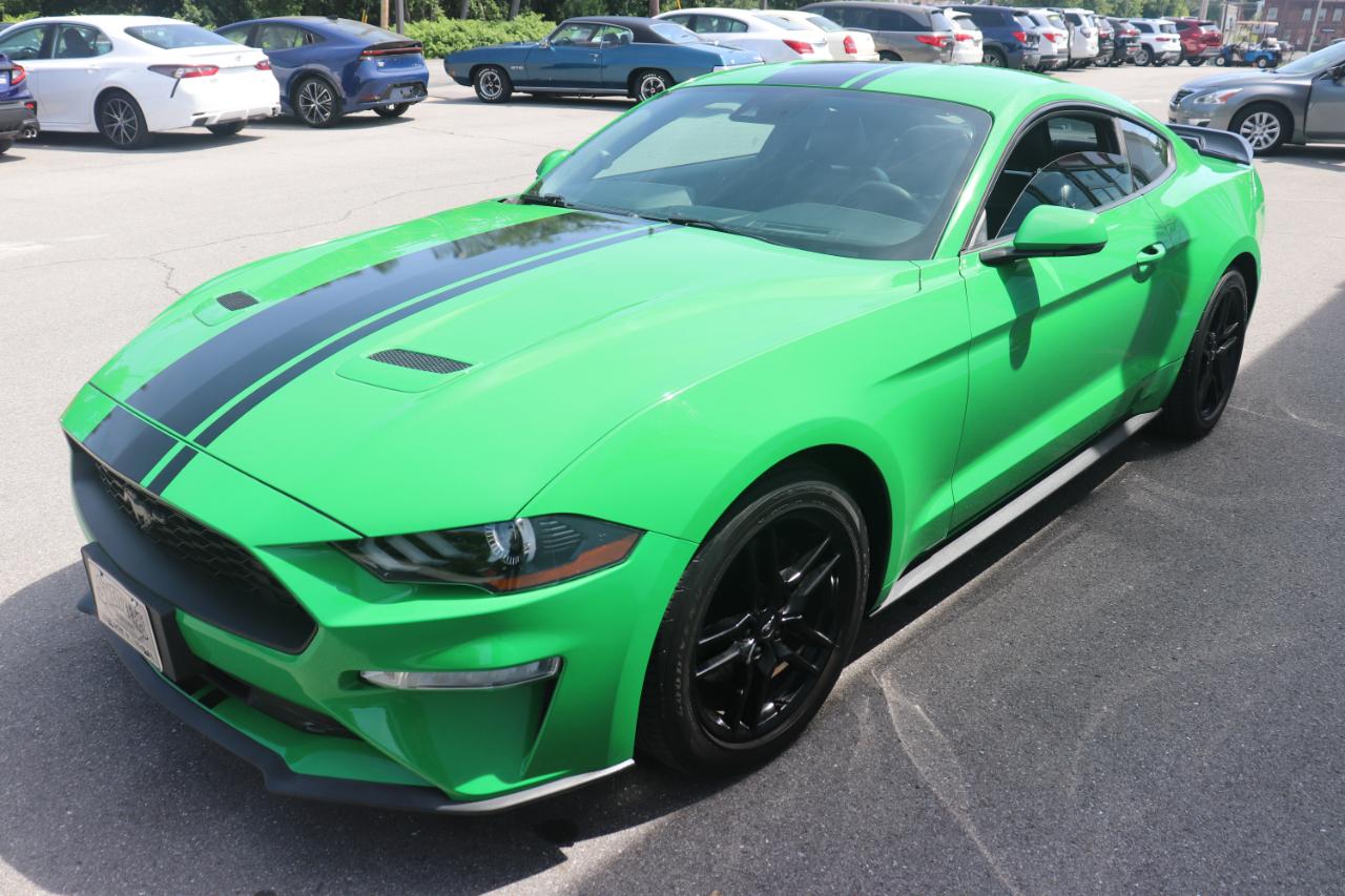 Ford Mustang EcoBoost Fastback 2019
