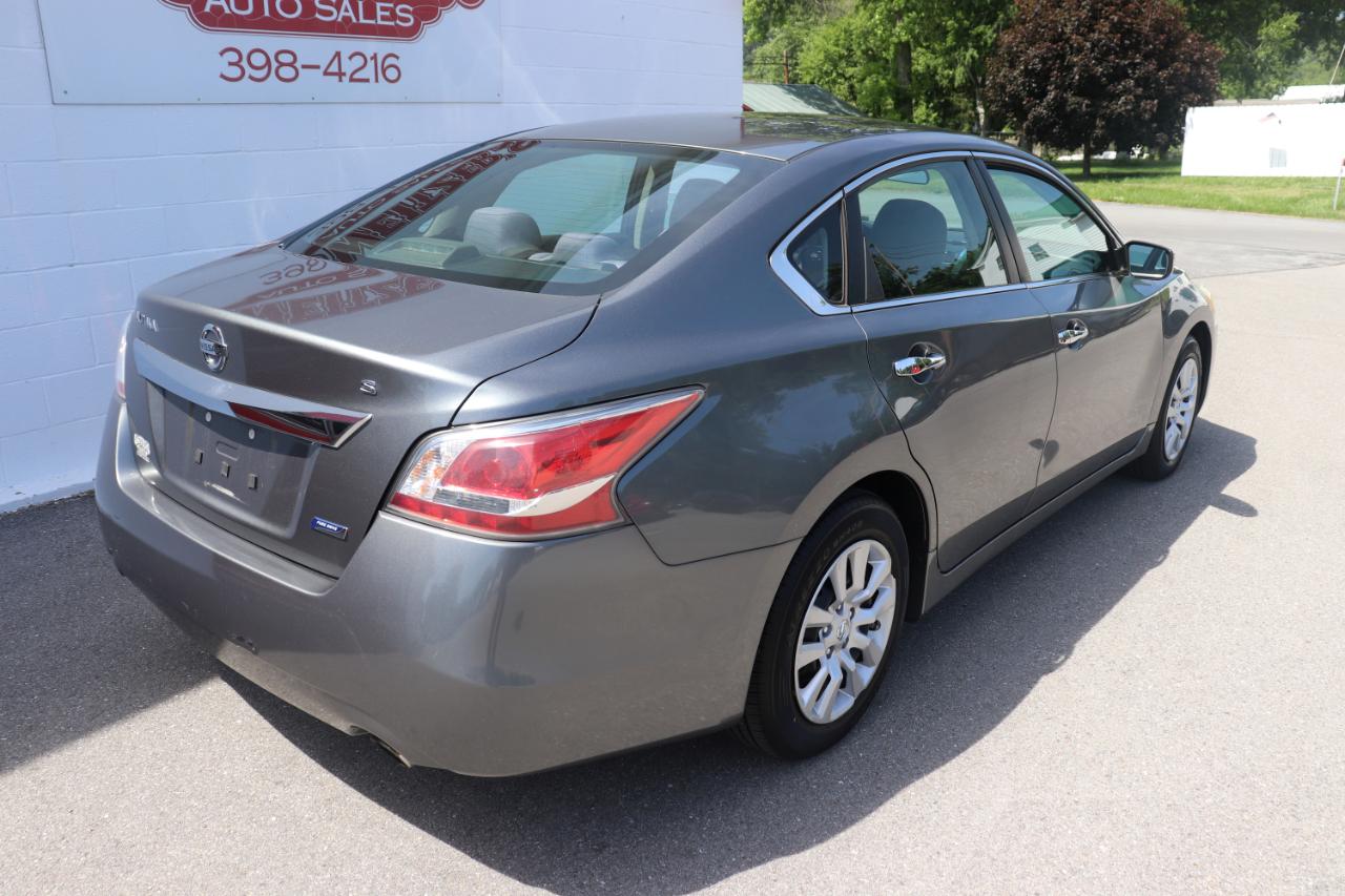Nissan Altima 4dr Sdn I4 2.5 S 2014