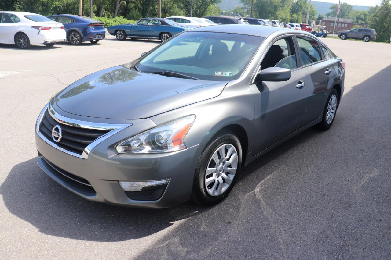 Nissan Altima 4dr Sdn I4 2.5 S 2014