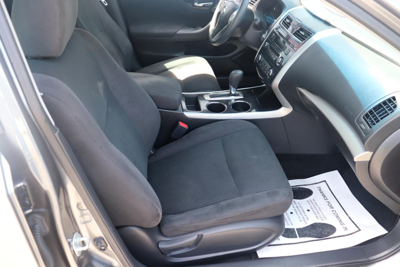 Nissan Altima 4dr Sdn I4 2.5 S 2014