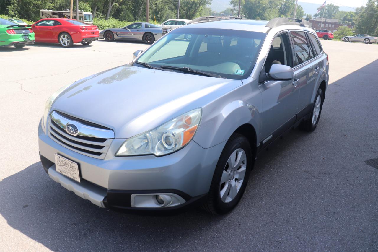 Subaru Outback 4dr Wgn H6 Auto 3.6R Limited Pwr Moon 2011
