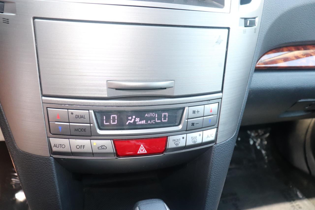 Subaru Outback 4dr Wgn H6 Auto 3.6R Limited Pwr Moon 2011