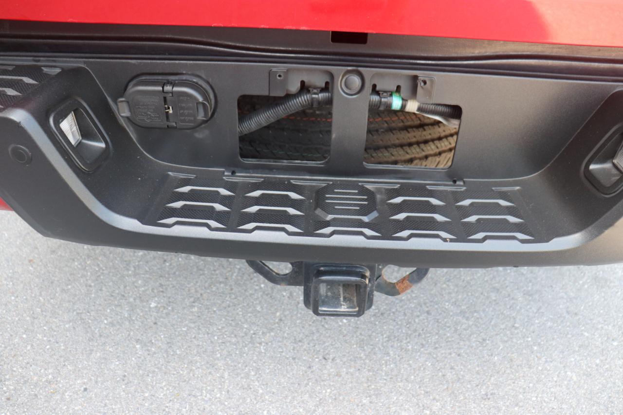 Toyota Tacoma 4WD TRD Off Road Double Cab 5' Bed V6 MT (Natl) 2021