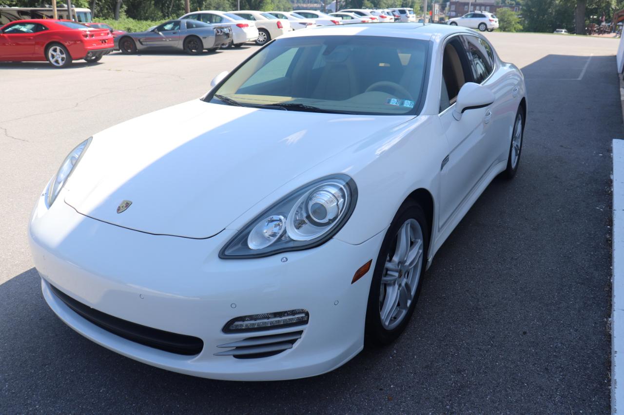 Porsche Panamera 4dr HB 4S 2012