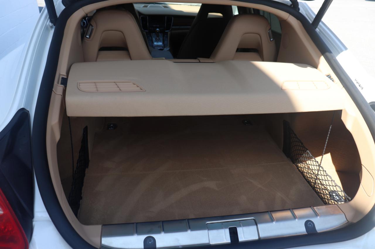 Porsche Panamera 4dr HB 4S 2012